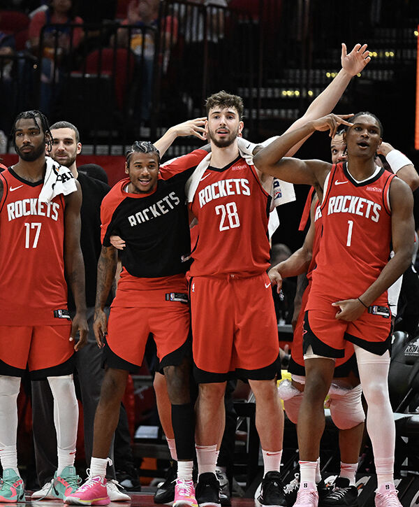 关于今夜NBA常规赛传出新动向,休斯敦火箭官宣签约,管理层表态:管理层满意,医务组通报恢复的信息 关于今夜NBA常规赛传出新动向,休斯敦火箭官宣签约,管理层表态:管理层满意,医务组通报恢复的信息